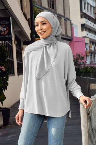 (AS-IS) AELLA Blouse in Soft Grey